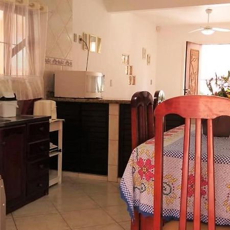 Casa 02 Dorm Na Rua Salmao Villa Bombinhas Dış mekan fotoğraf