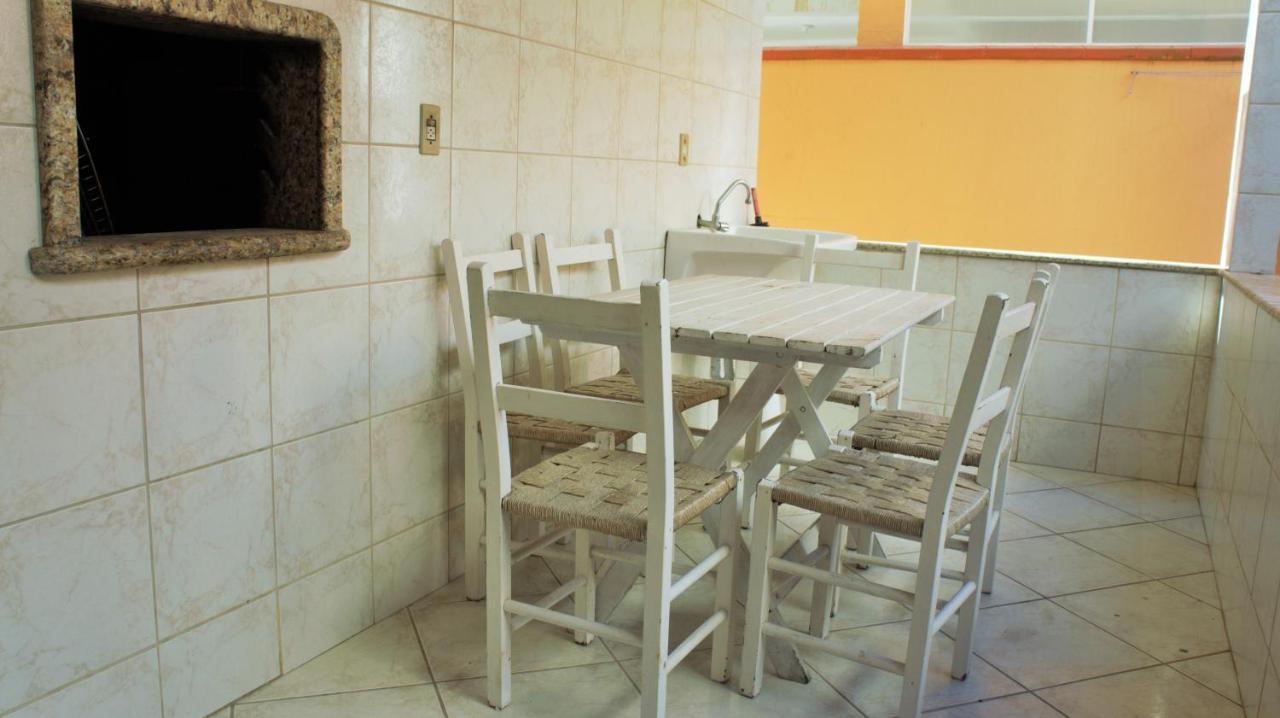 Casa 02 Dorm Na Rua Salmao Villa Bombinhas Dış mekan fotoğraf